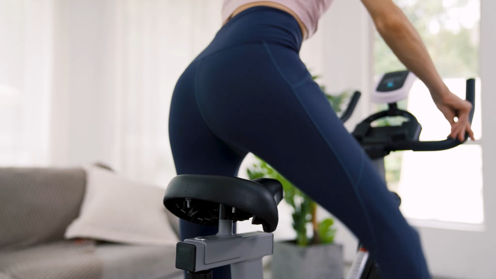 Indoor Cycling Bike – Adjustable Stationary Exercise Bike for Home Gym & Cardio Training